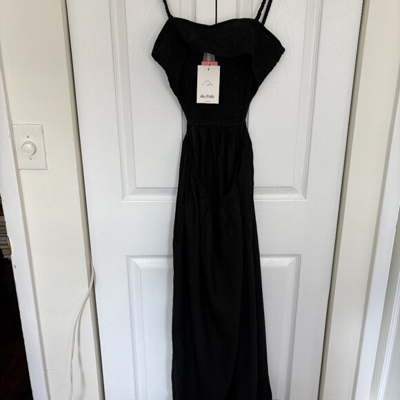 The Frolic exclusive cut out maxi summer dress in black, US Size 8 - Picture 6 of 8